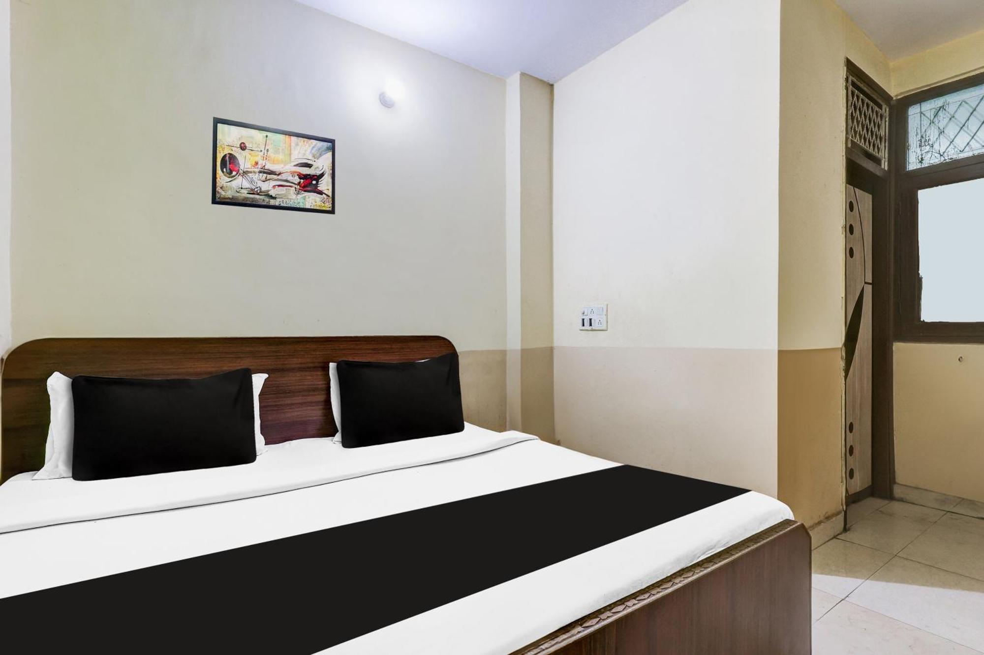 Hotel O Deurali Dx نيودلهي المظهر الخارجي الصورة